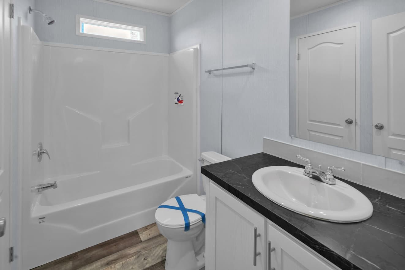 Alamo lite 28724t bathroom home features
