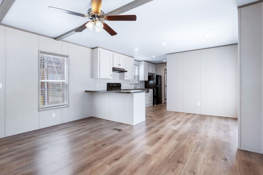 Anniversary 16602a interior home features