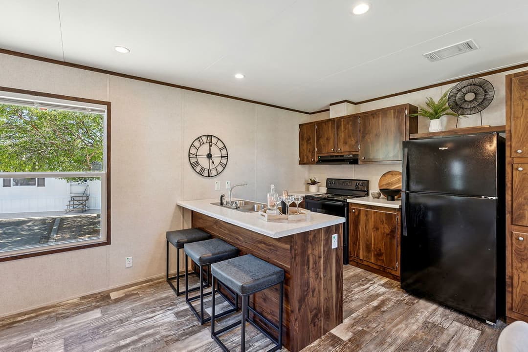 Prime ridge 135 kitchen and hero home features