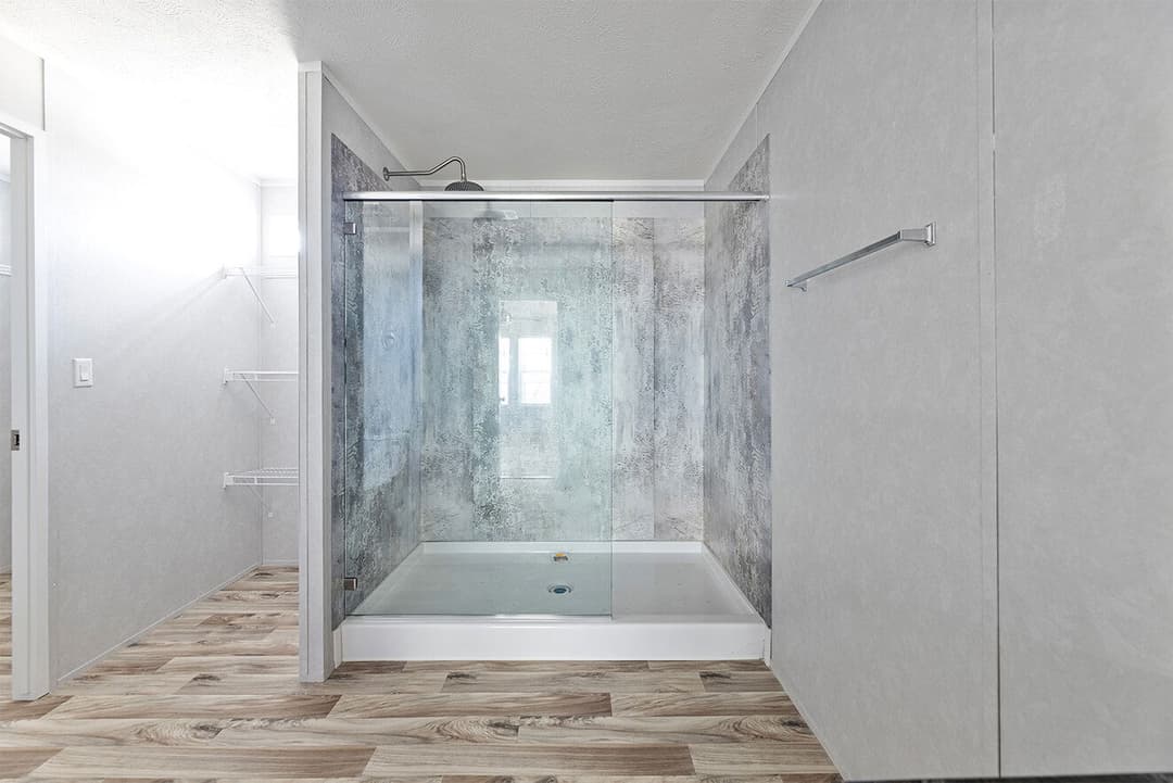 Valu maxx premier 32684e interior home features