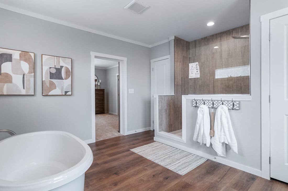 The oceanside bathroom home features