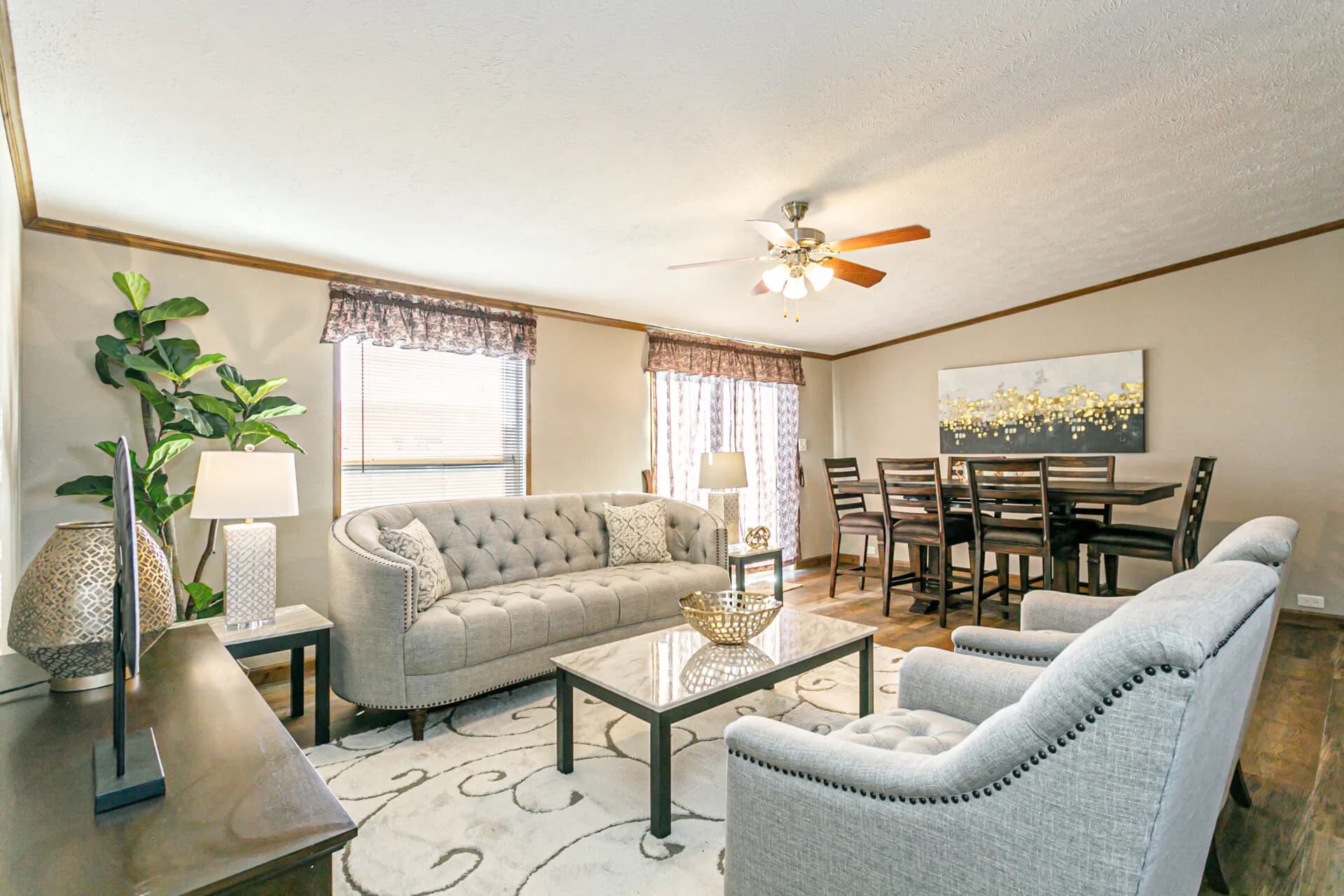 Heritage interior home features