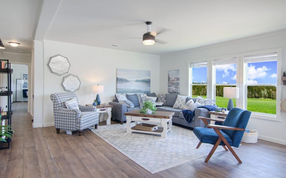 Pearl 6370 interior home features