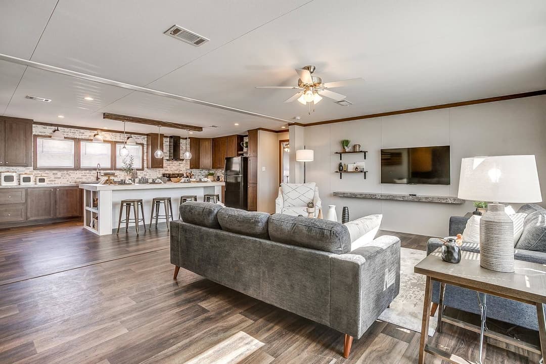 Nm3260f interior home features