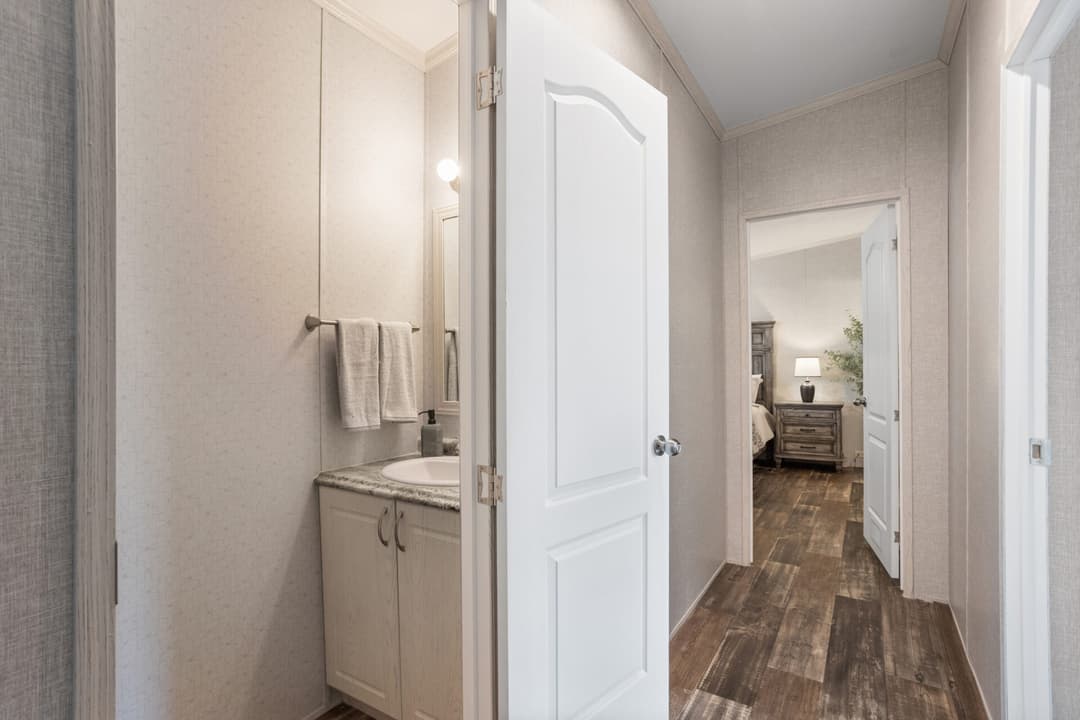 Heritage h-3272-43a interior home features