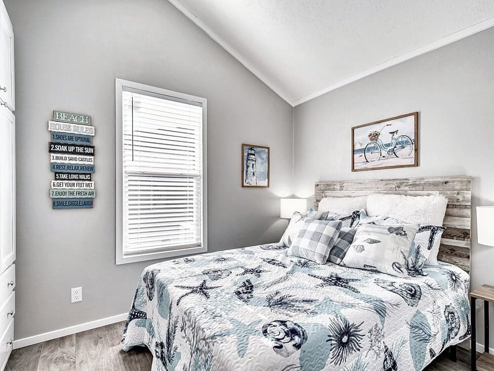 The vail bedroom home features