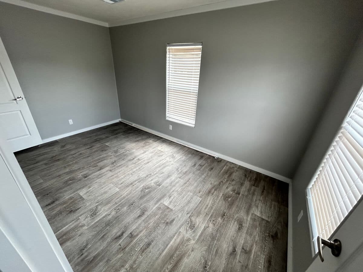 The willison bedroom home features