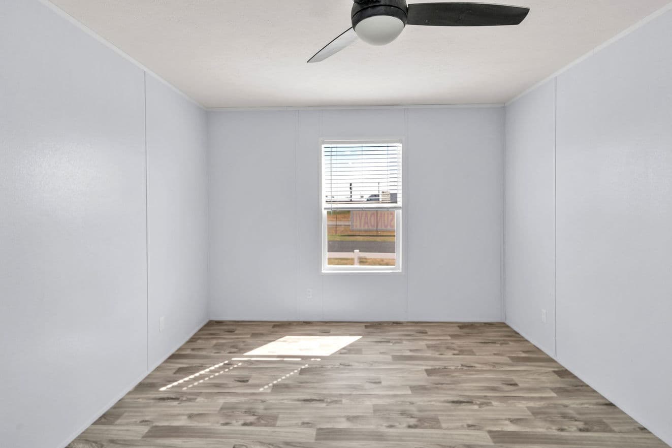 Valu maxx premier 32684f interior home features