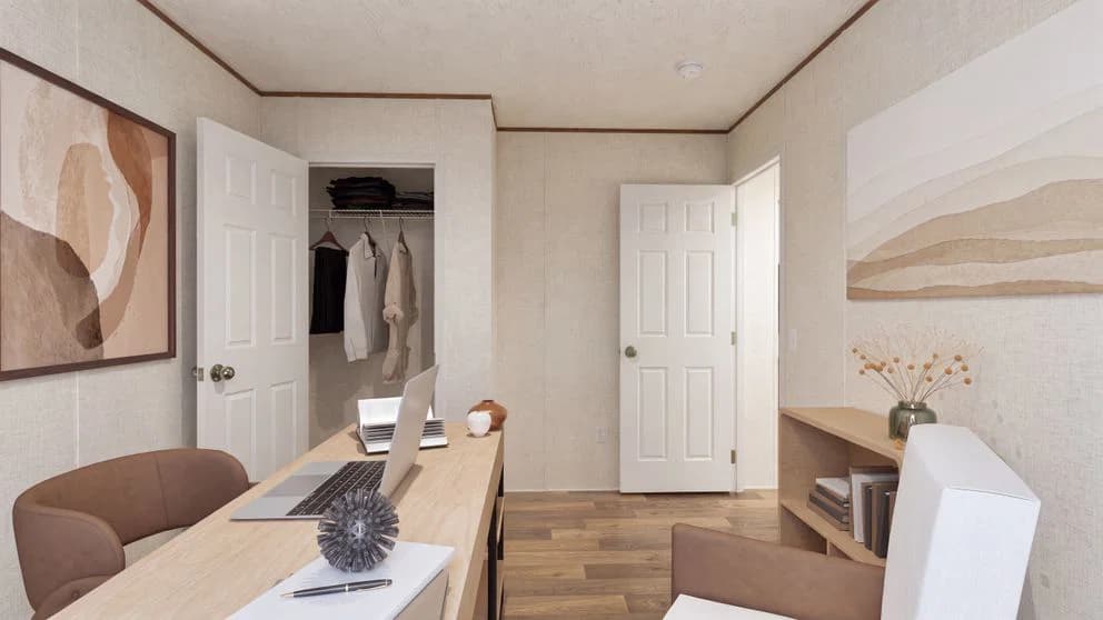 Oak interior home features