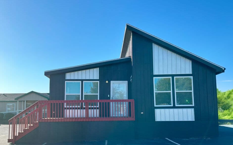 Vue s58-68m elevation and exterior home features