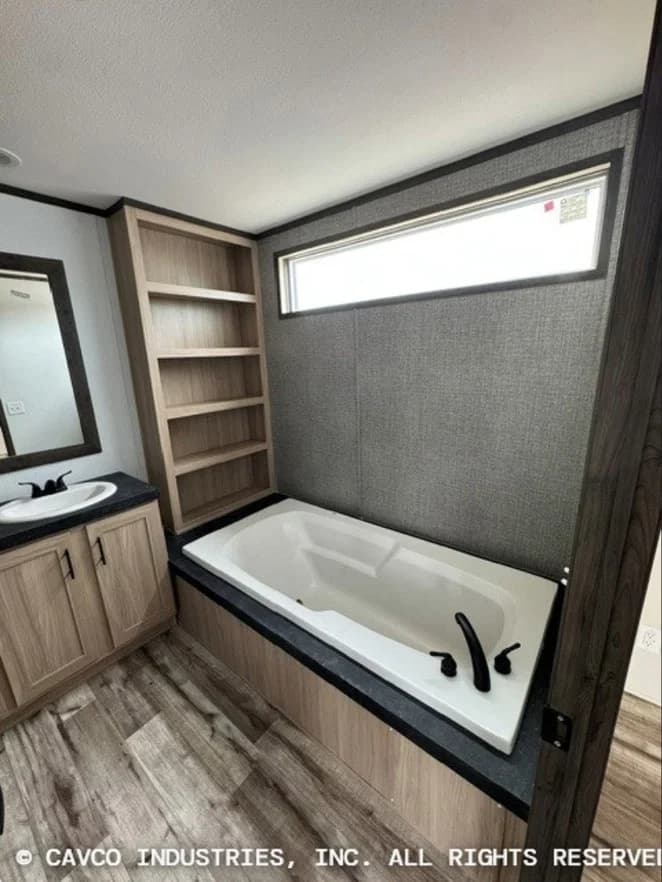 Landmark 16763b bathroom home features