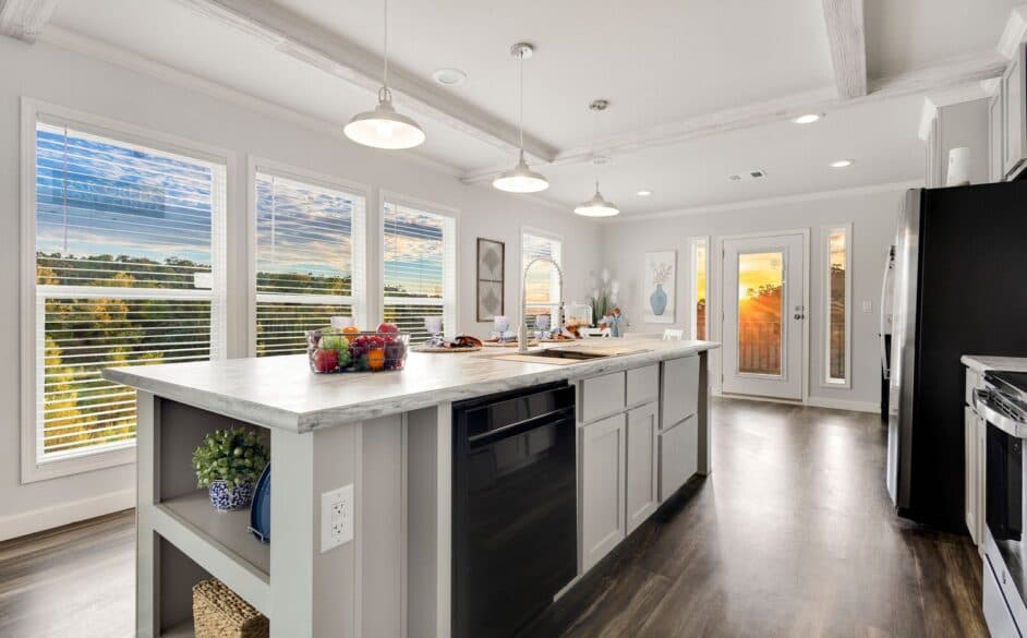 Haven 6368 kitchen home features