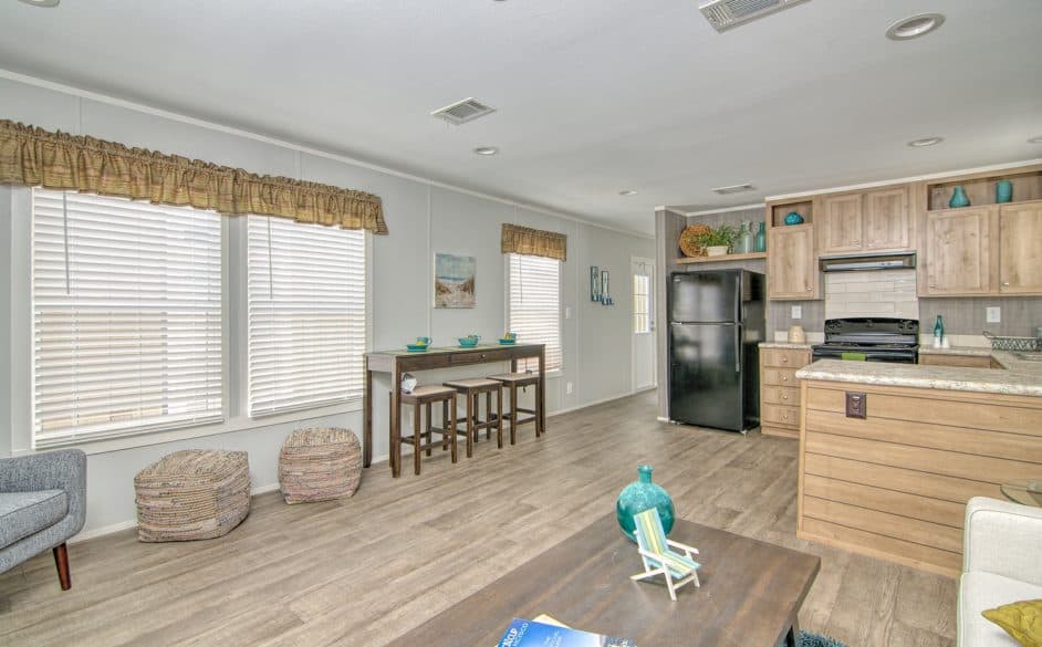 Park central 307p interior home features