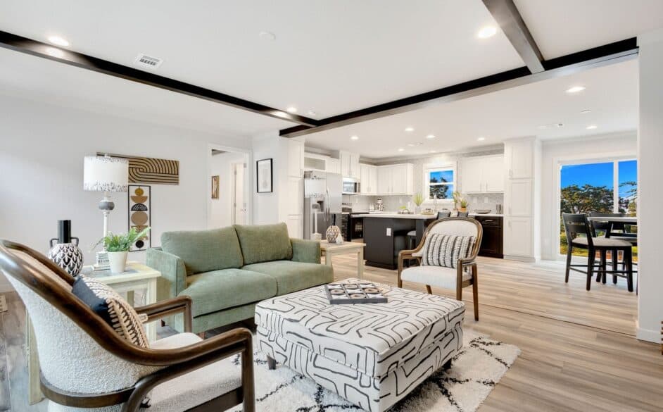 Hope r76e interior home features