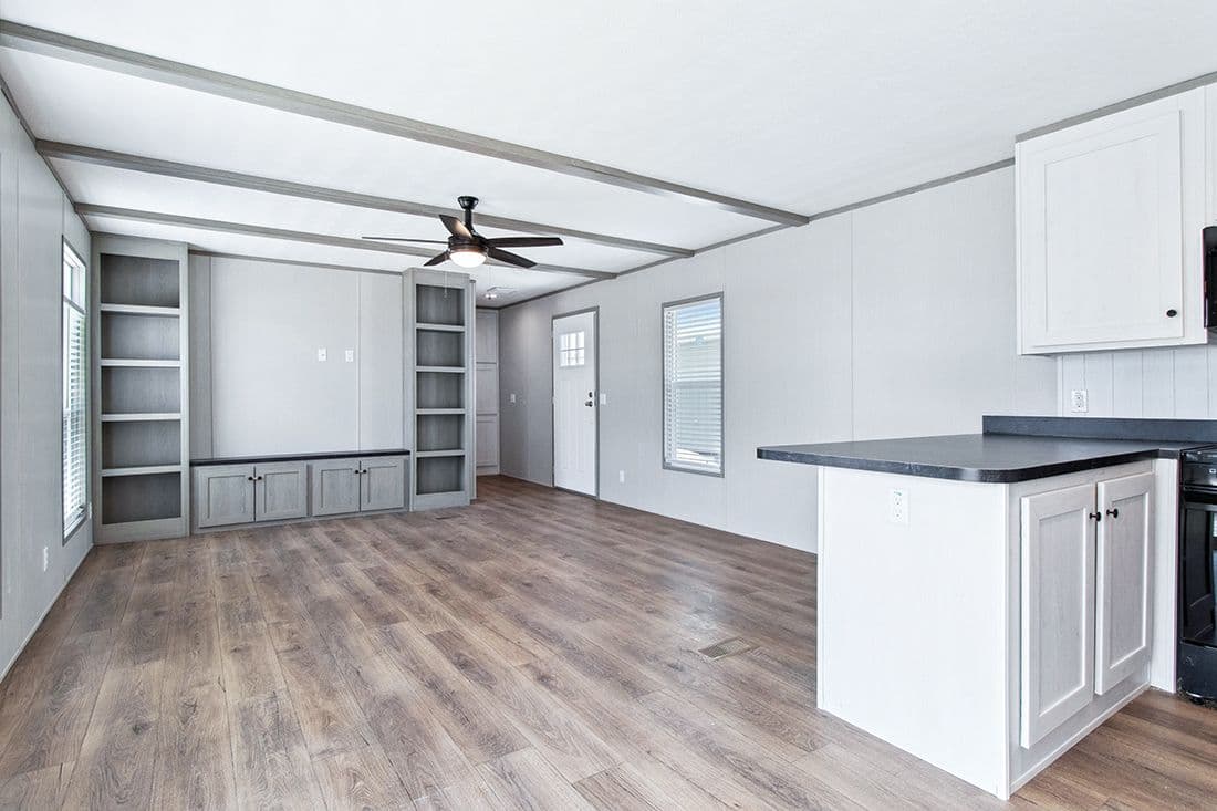 Anniversary 16682a interior home features