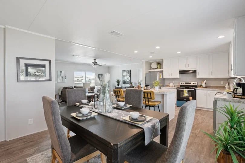 Valuhomes 28563p kitchen home features