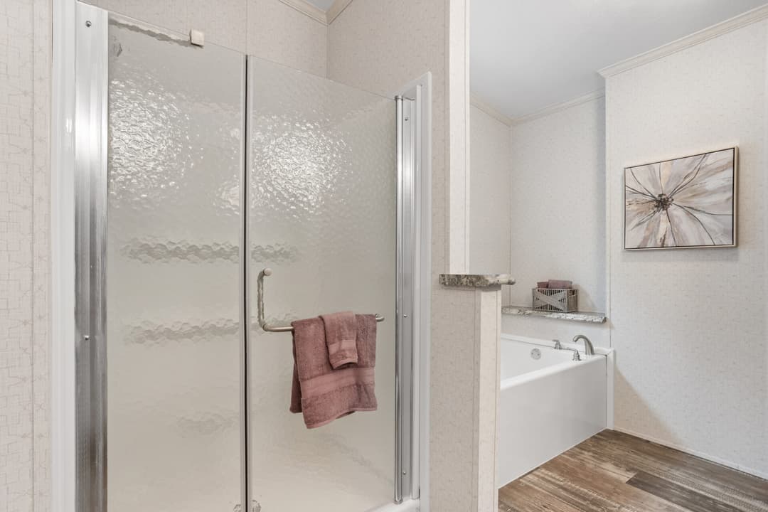 Heritage h-3272-43a bathroom home features