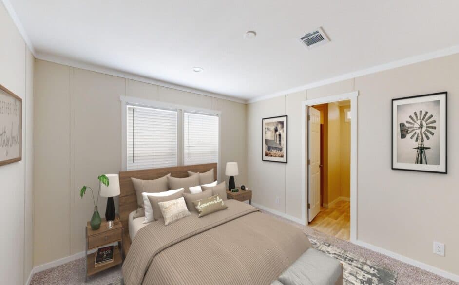 Dusty hollow p56s bedroom home features