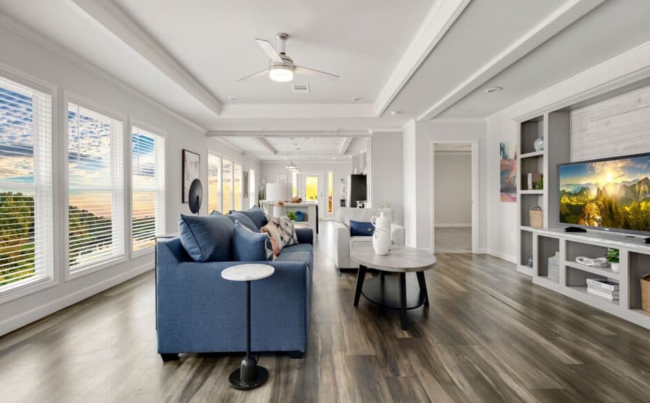 Haven 6368 interior home features