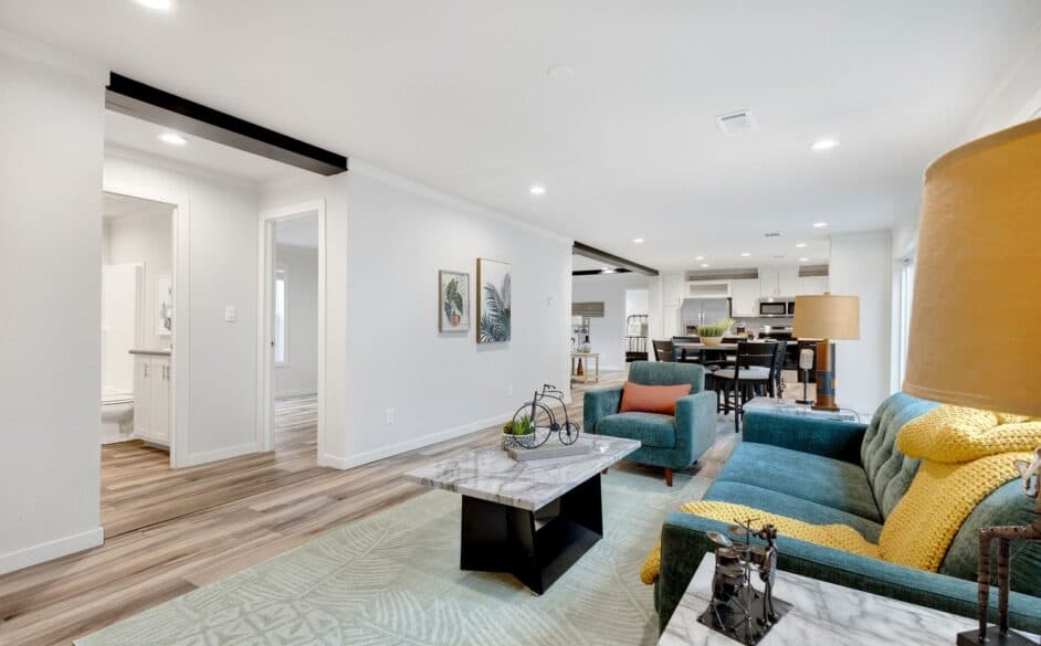 Hope r76e interior home features