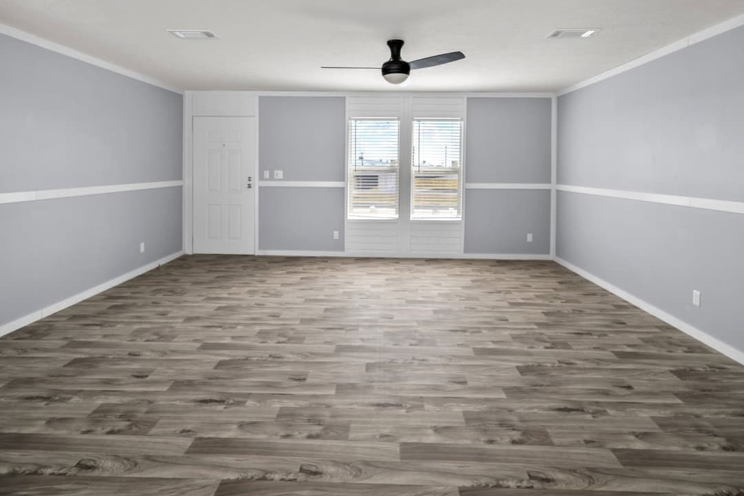 Valu maxx premier 32684f interior home features