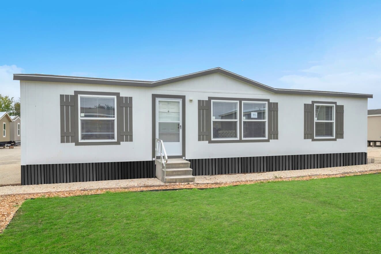 Valu 28483u elevation, exterior, and hero home features