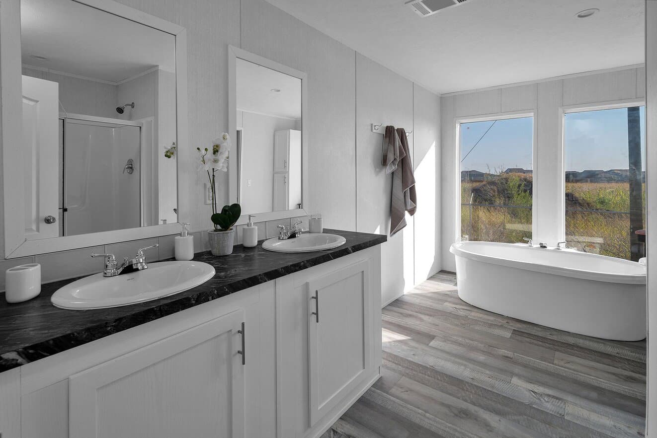 Valu premier 32684g bathroom home features