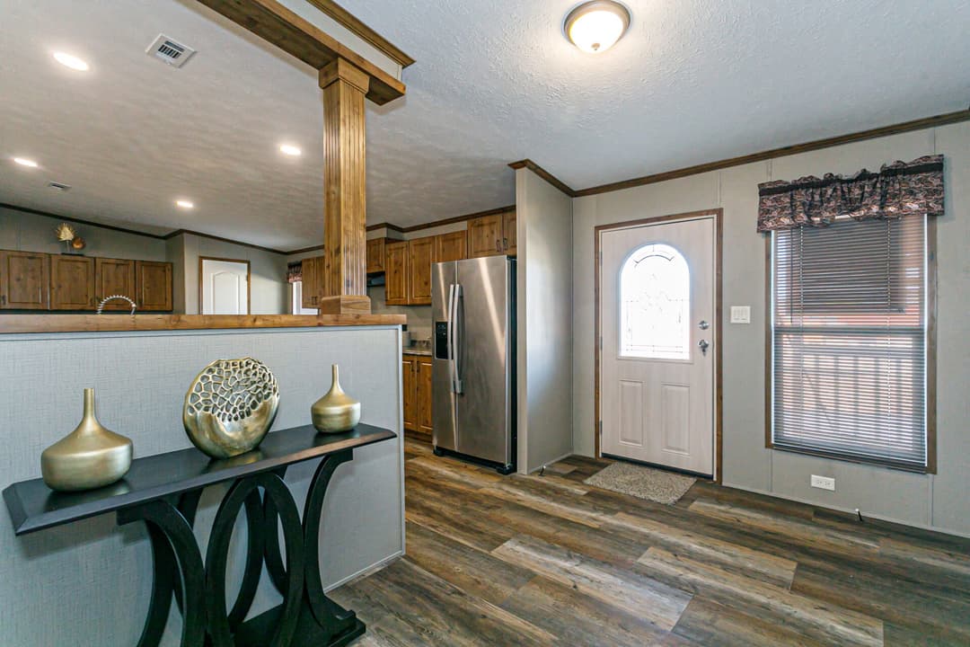Doublewide h-3672-43a interior home features