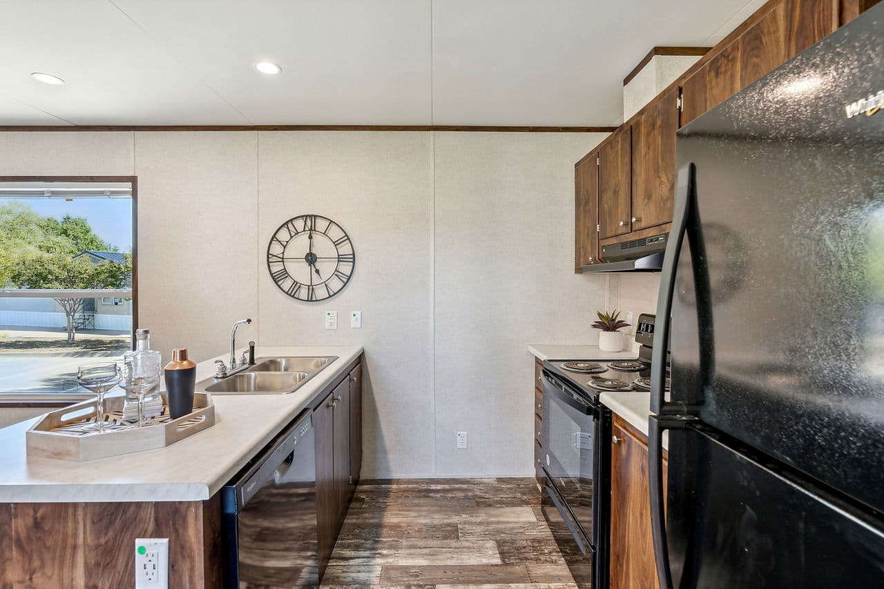 Prime ridge 135 kitchen home features