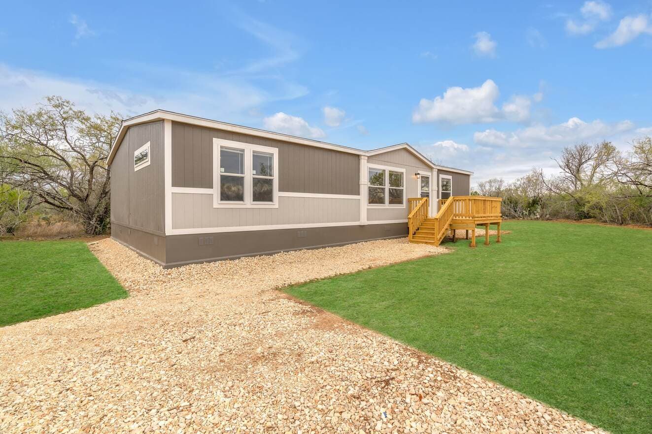 American dream 32563d hero, exterior, and elevation home features