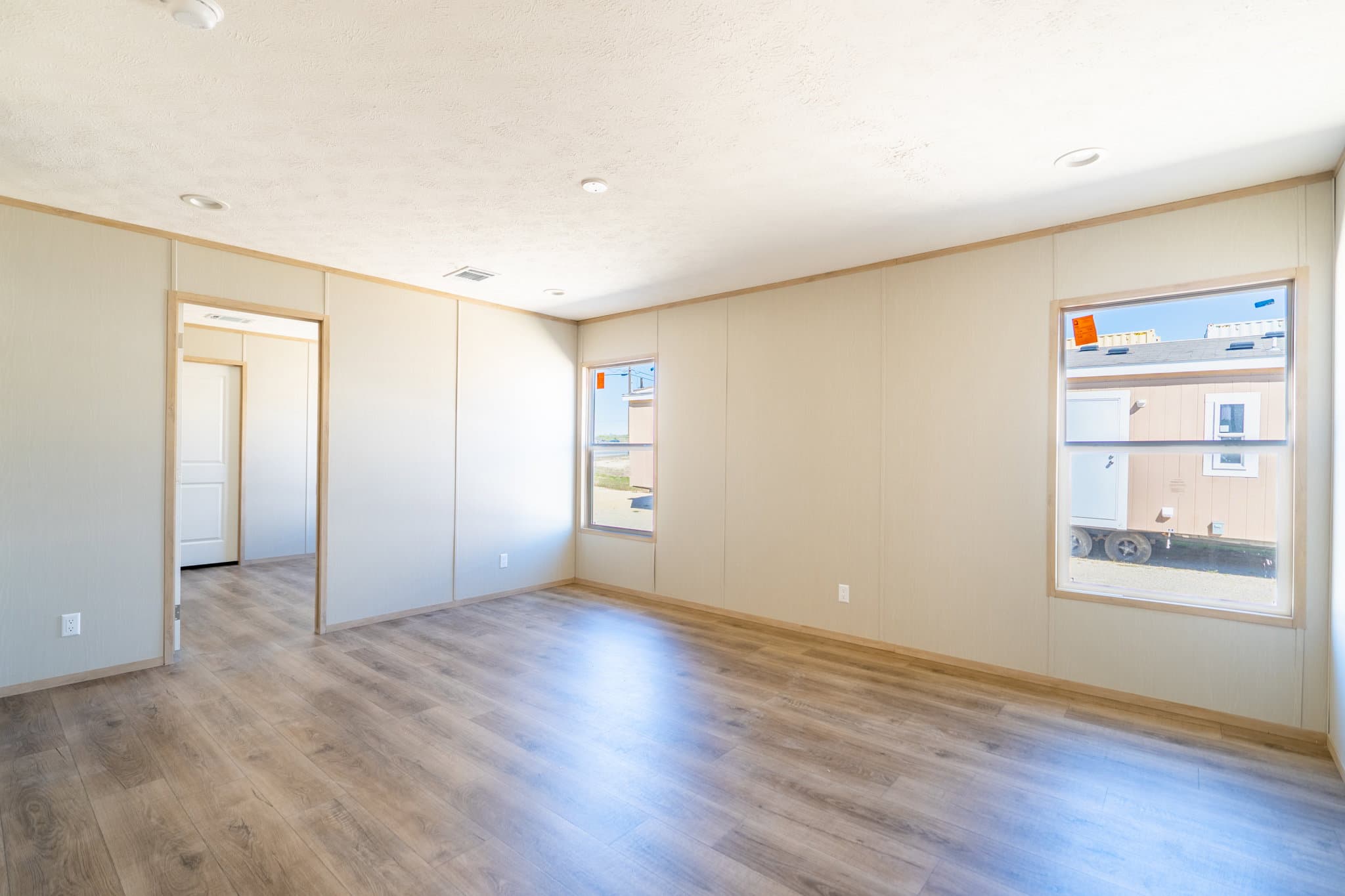 Snowcap  home features