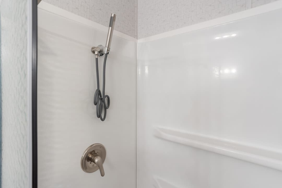 Heritage h-3272-43a bathroom home features