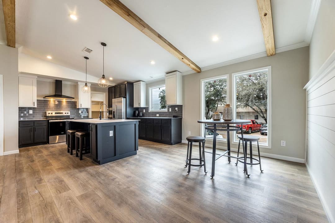 Innovation 2864h interior home features