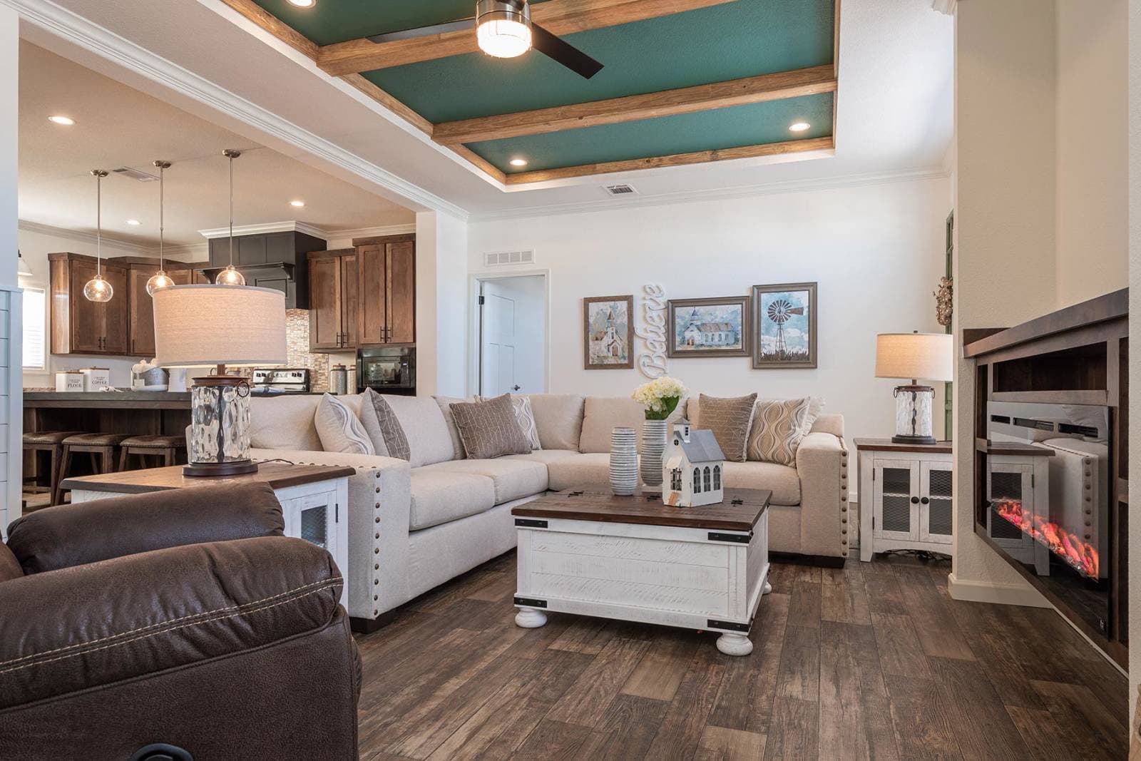 Innovation 3276n interior home features