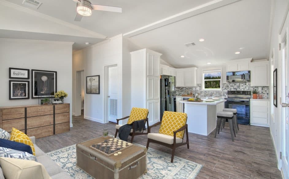 Falcon l40ep8 interior home features