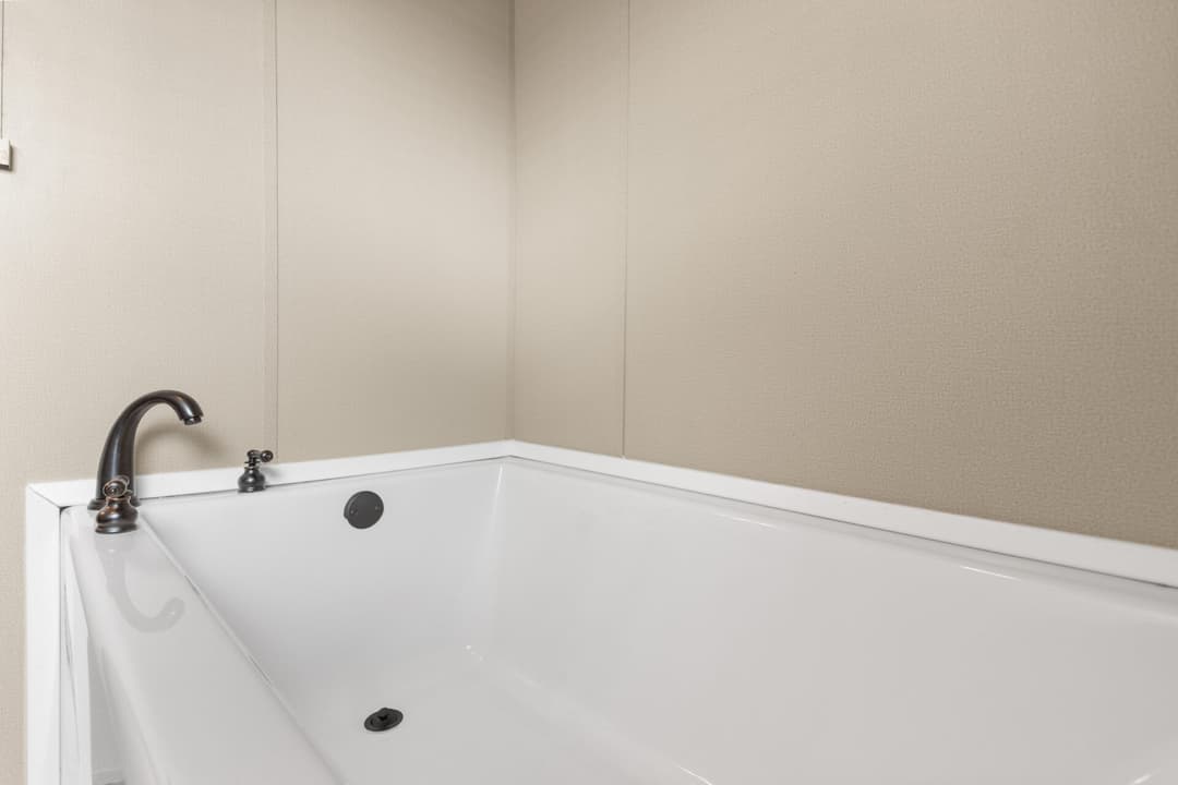 Heritage h-3260-32a bathroom home features