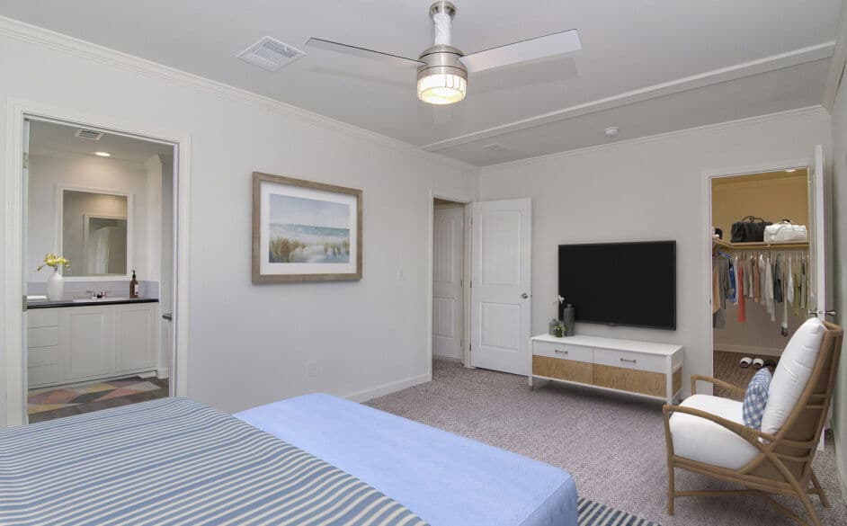 Corpus 5051 bedroom home features