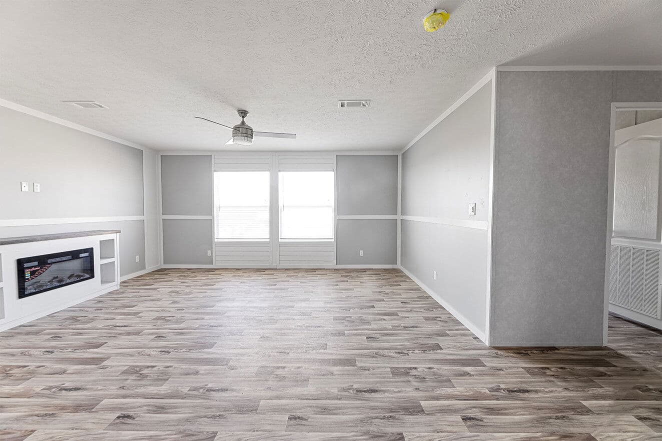 Valu maxx premier 32684e interior home features