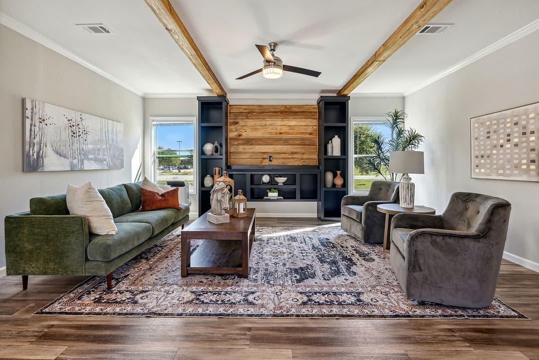 Innovation 3268h interior home features