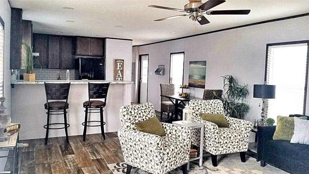 The razor interior home features