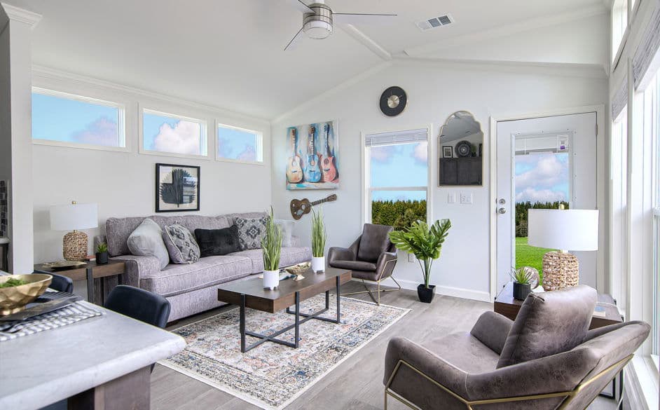 Robin d60ep8 interior home features