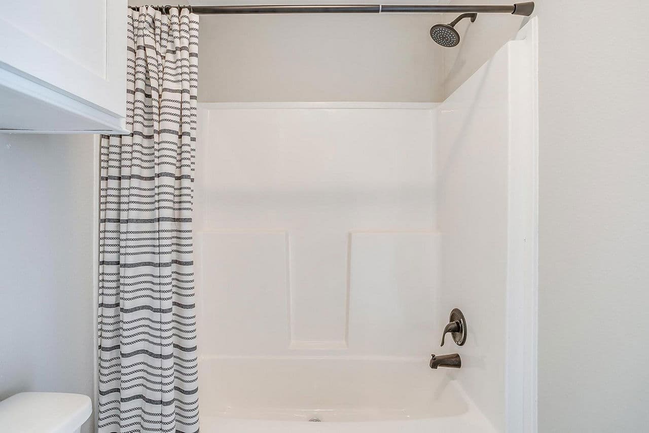 Innovation 2860h bathroom home features