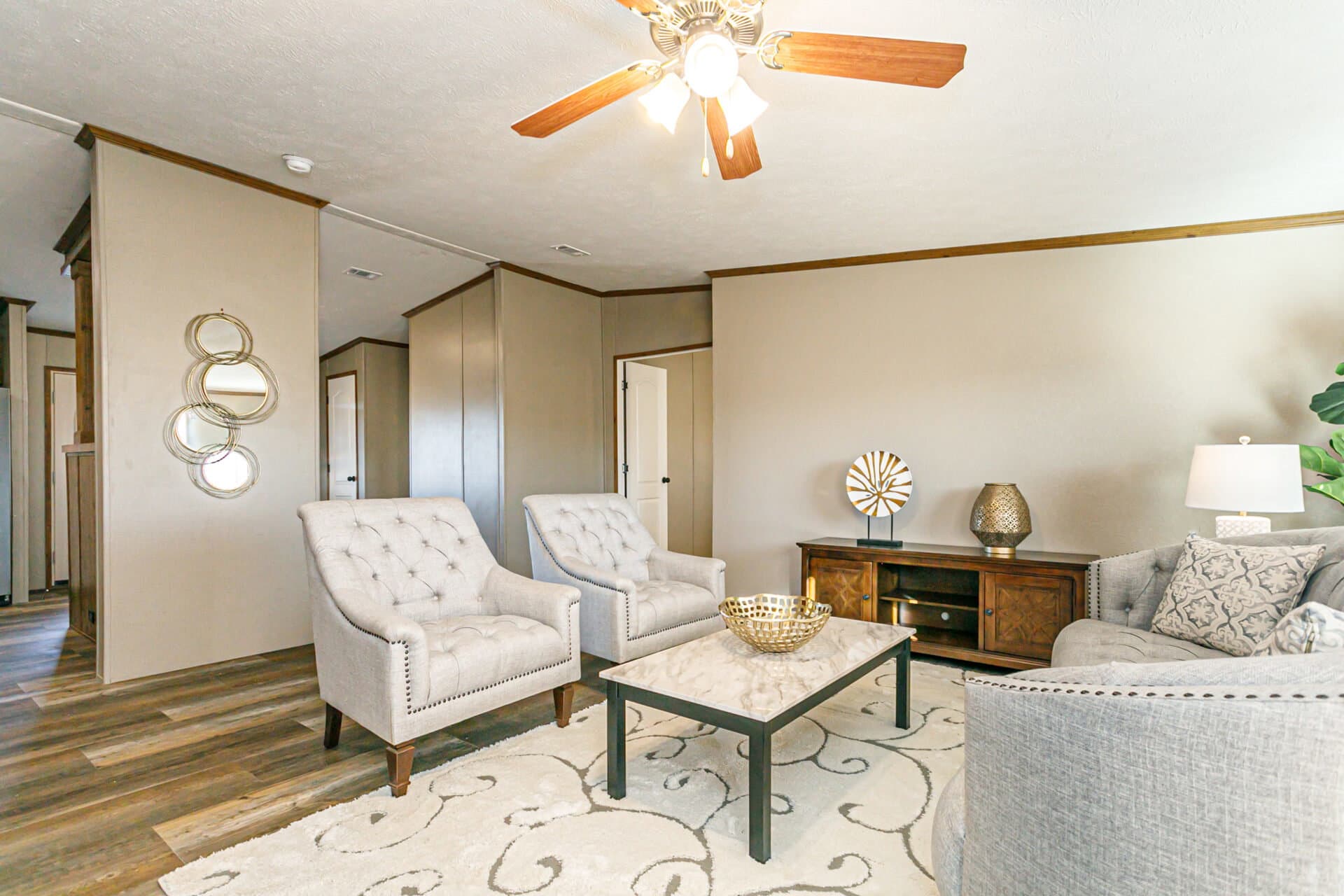 Doublewide h-3672-43a interior home features