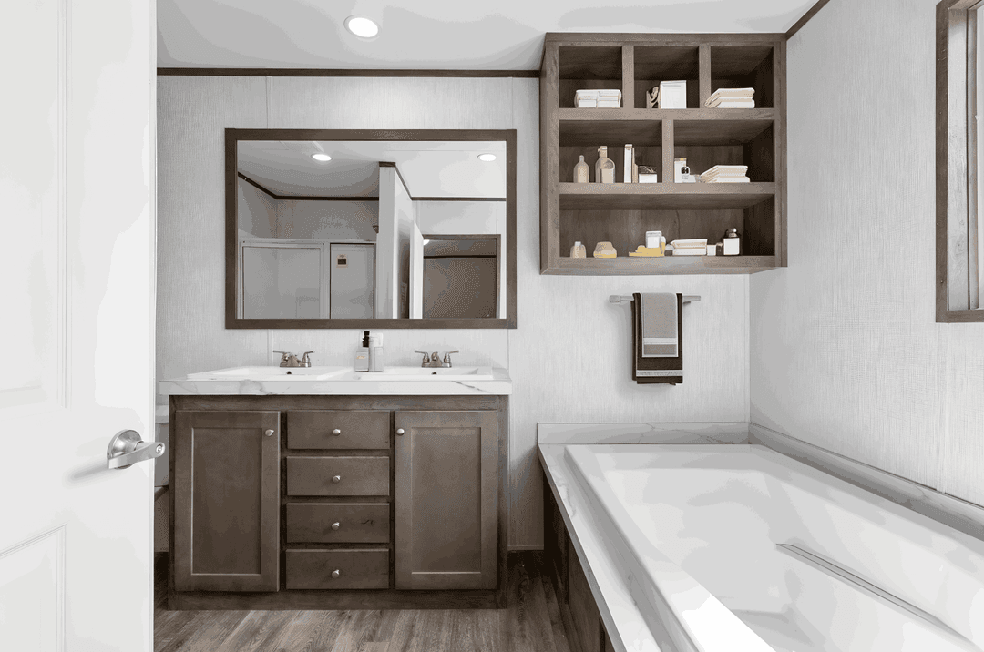Pinehurst bathroom home features