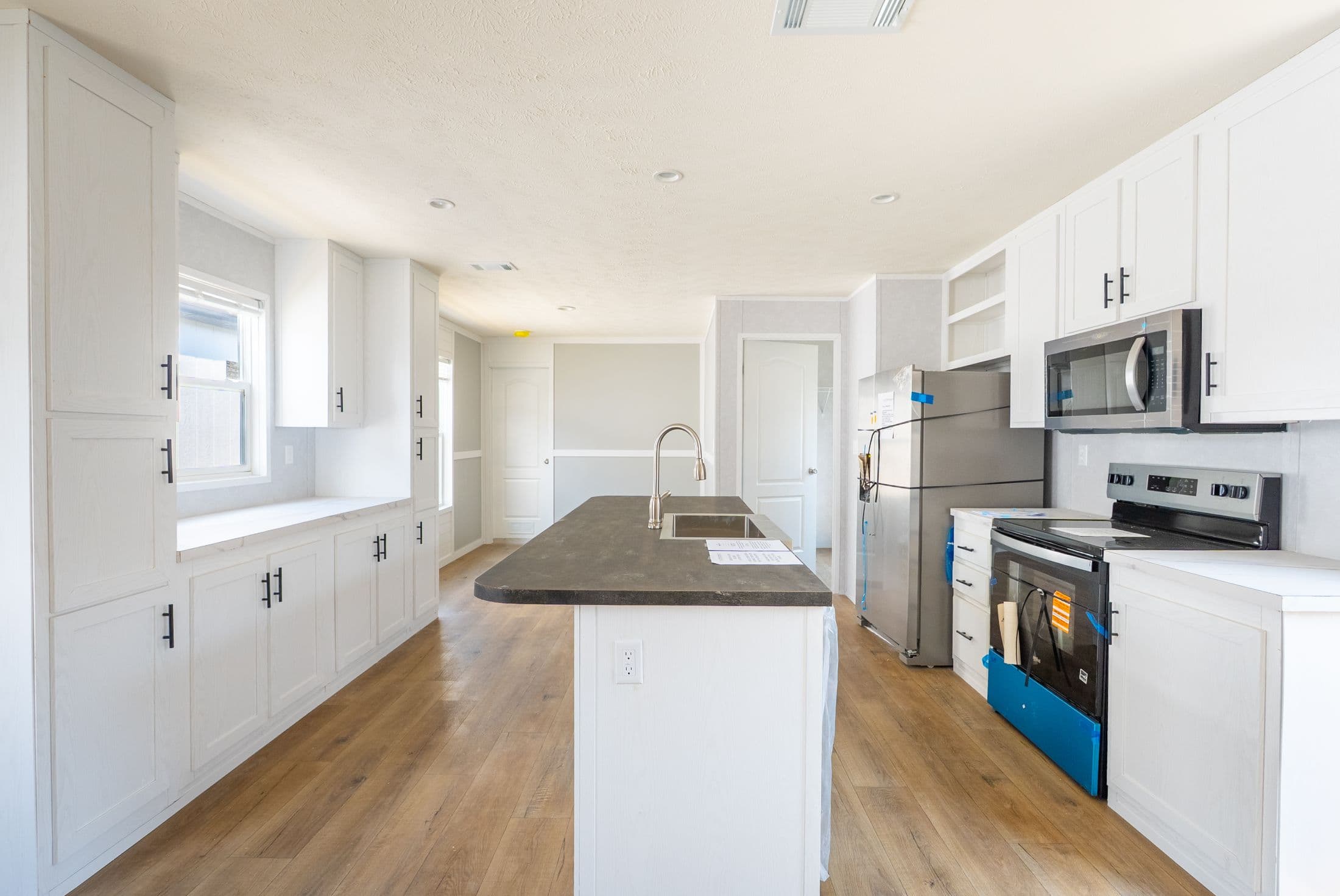 Valu maxx premier 16763a  home features