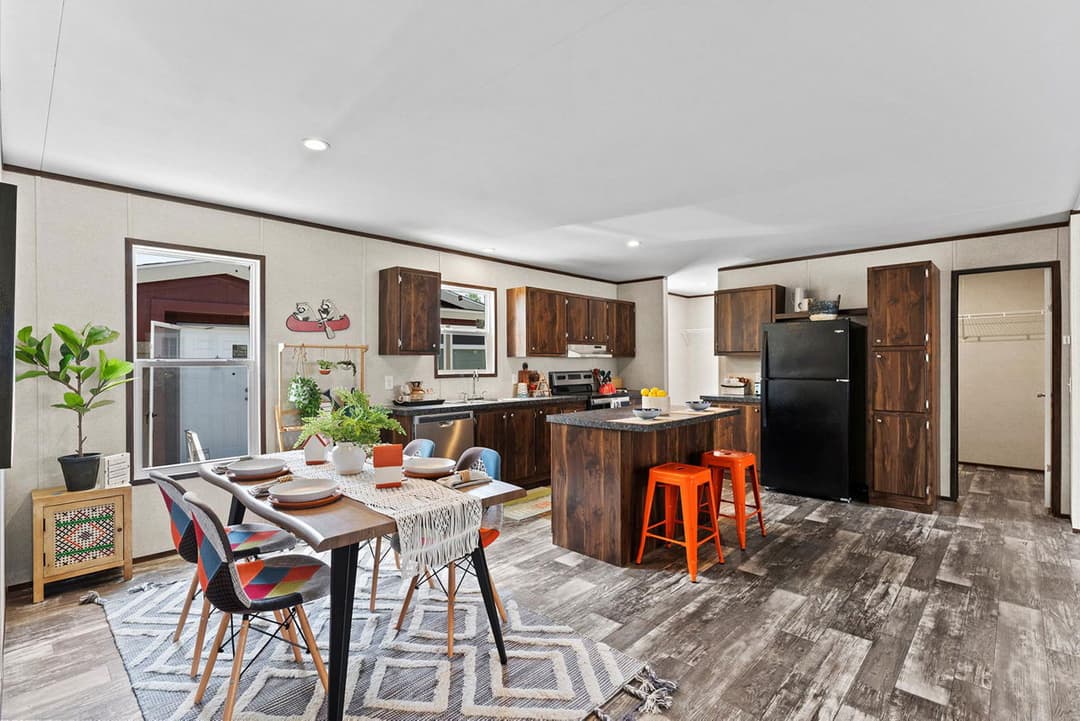 Prime hopkins 135 interior and hero home features