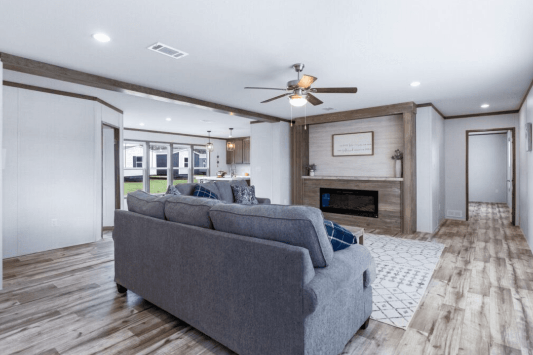 Palmer interior home features