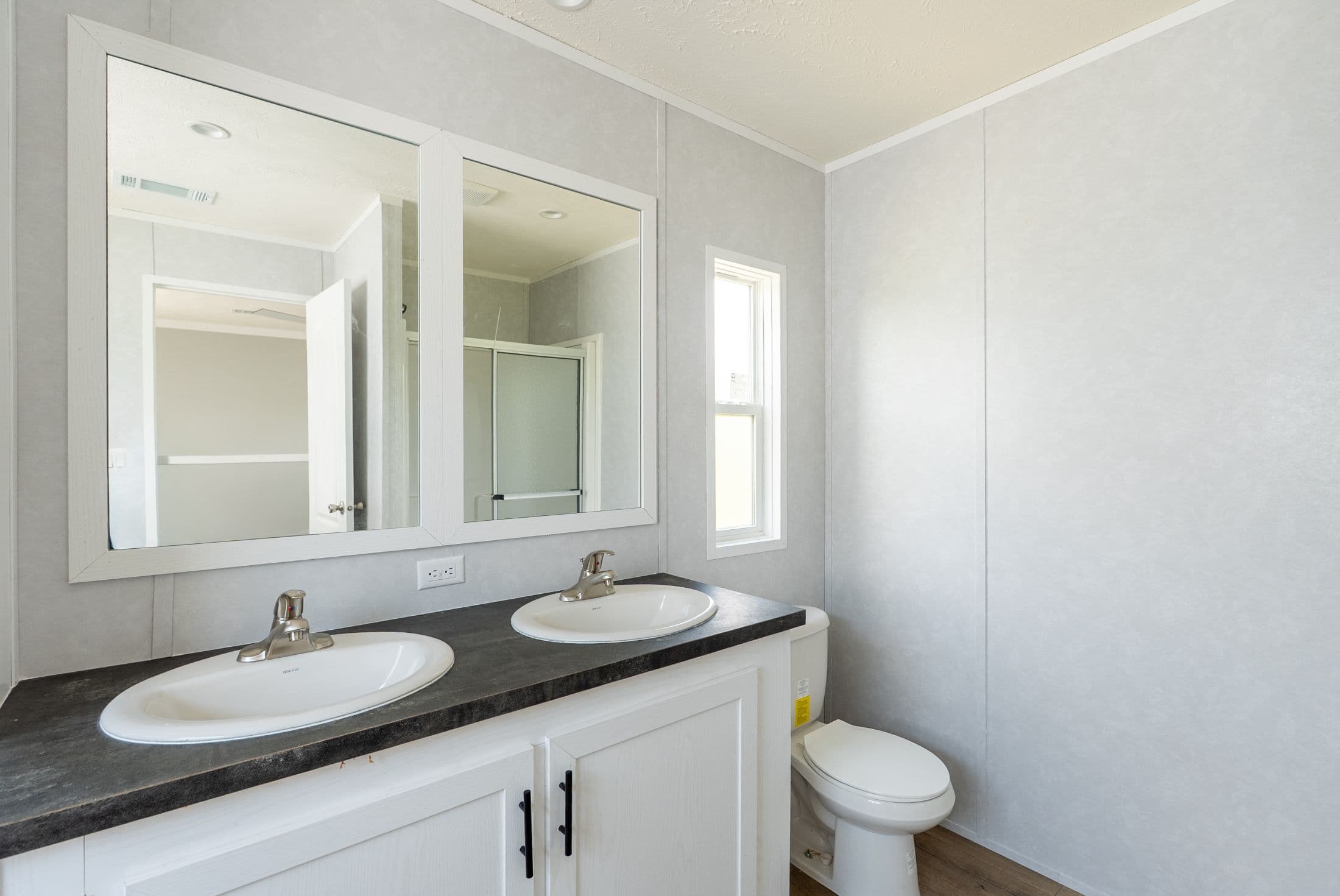 Valu maxx premier 16763a  home features