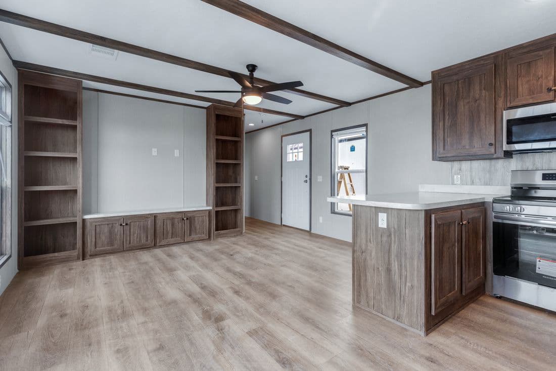 Anniversary 16683b interior home features