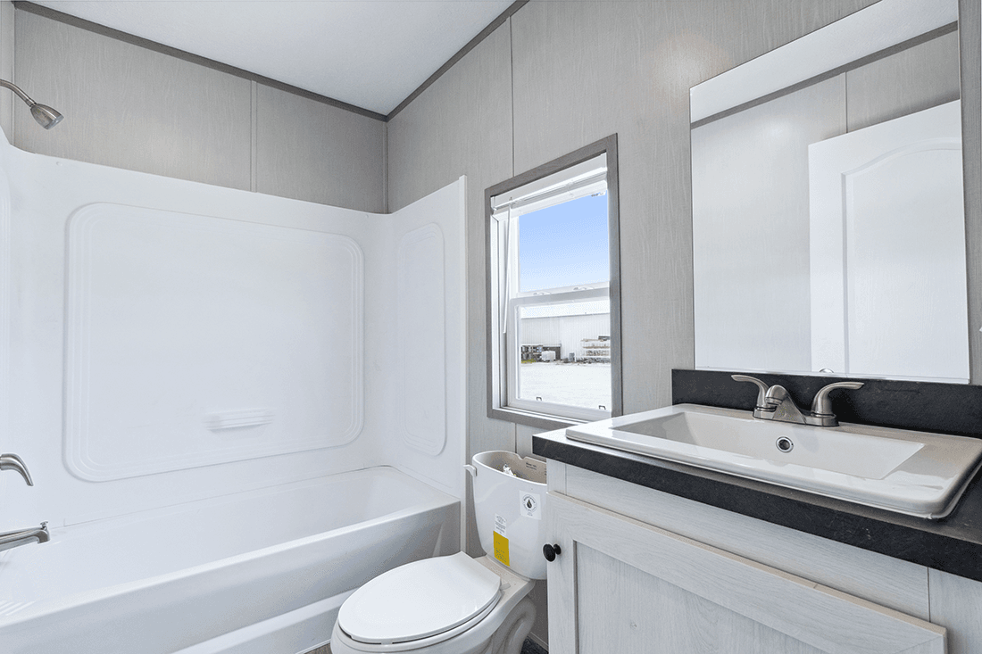 Anniversary 16682f bathroom home features